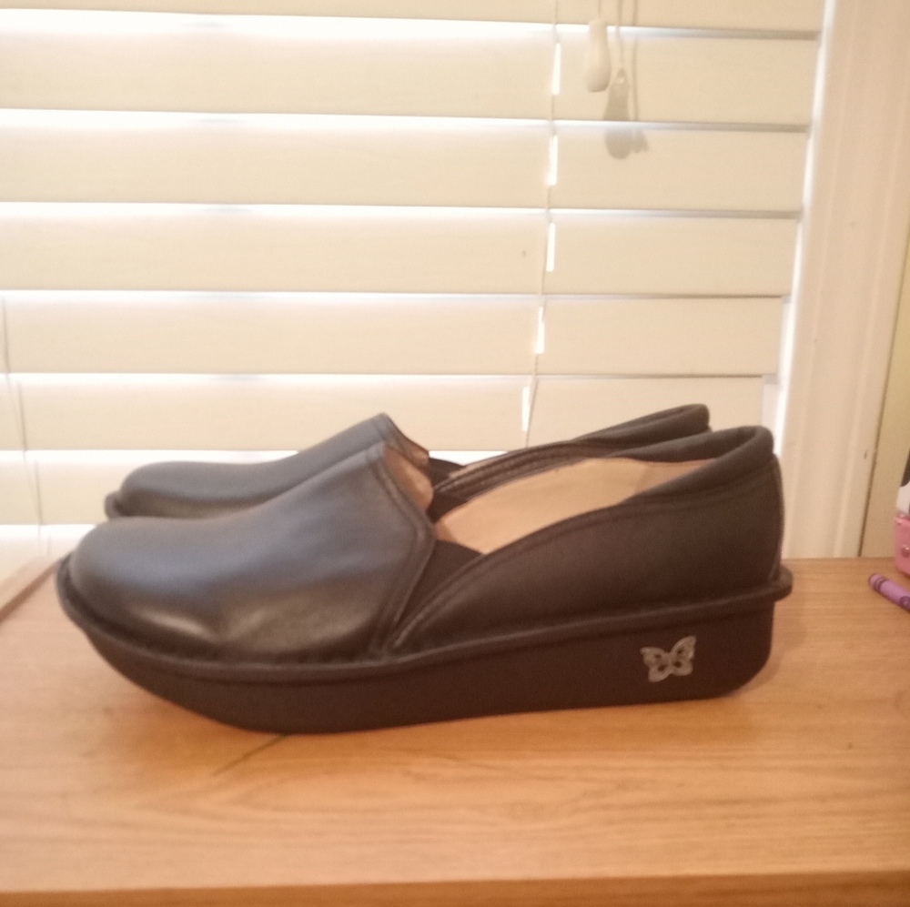 Alegria women's black shoes size 11